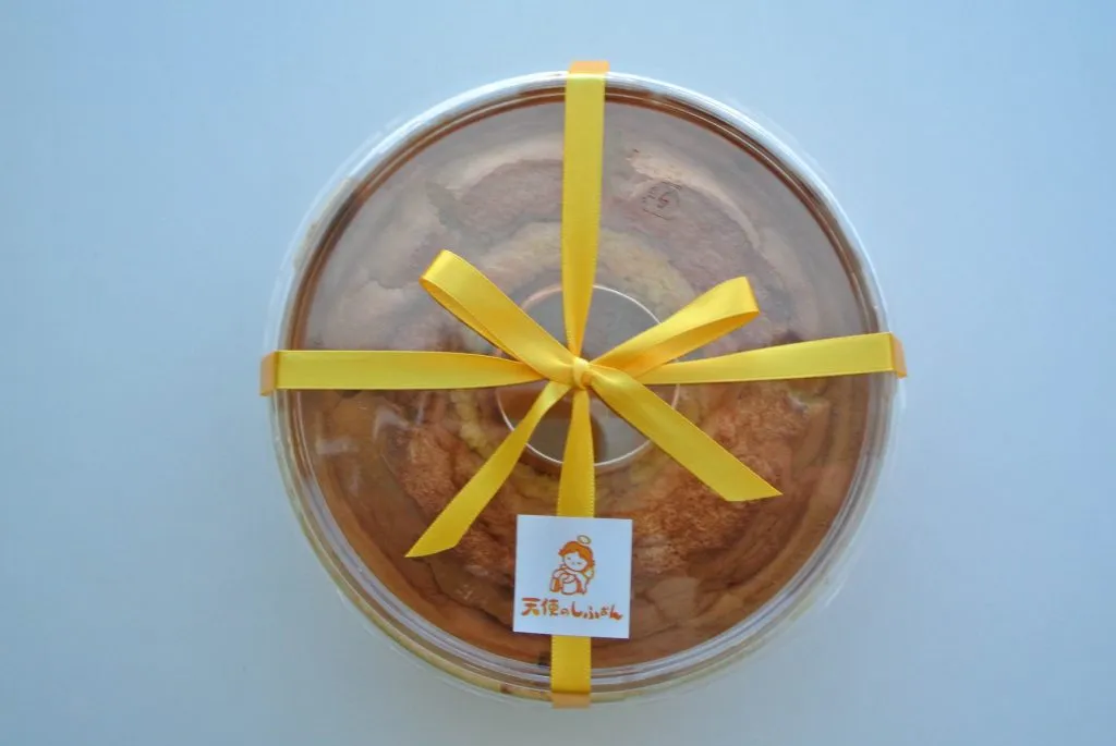 プレーンのシフォンケーキ